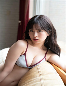 《雨后-蜜桃成熟时2005》